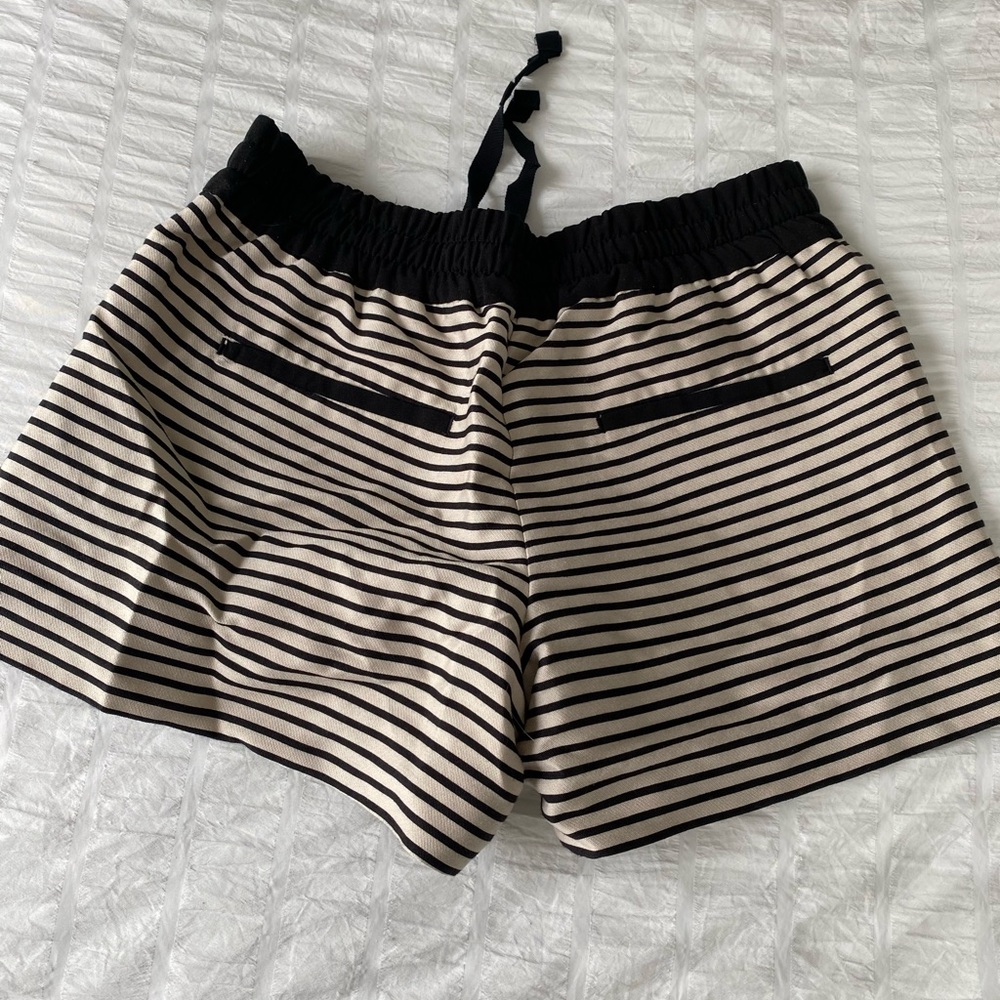 LOFT Shorts